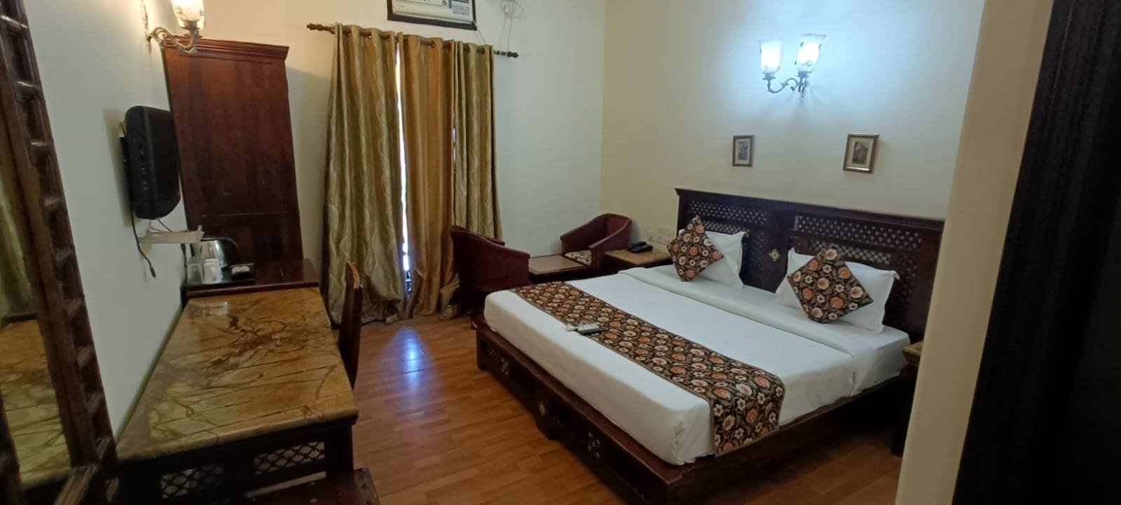 HOTEL RAJPUTANA HAVELI
